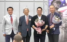  Luce Quattro   š  õ ϴÿ   