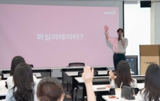 п   AI  ١ ǿ  AI ó   ߰ 