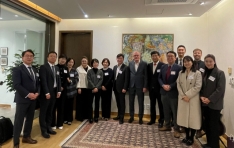 ���ѵ���ũ����, ��-����ũ ��� ���� ���̳� ����